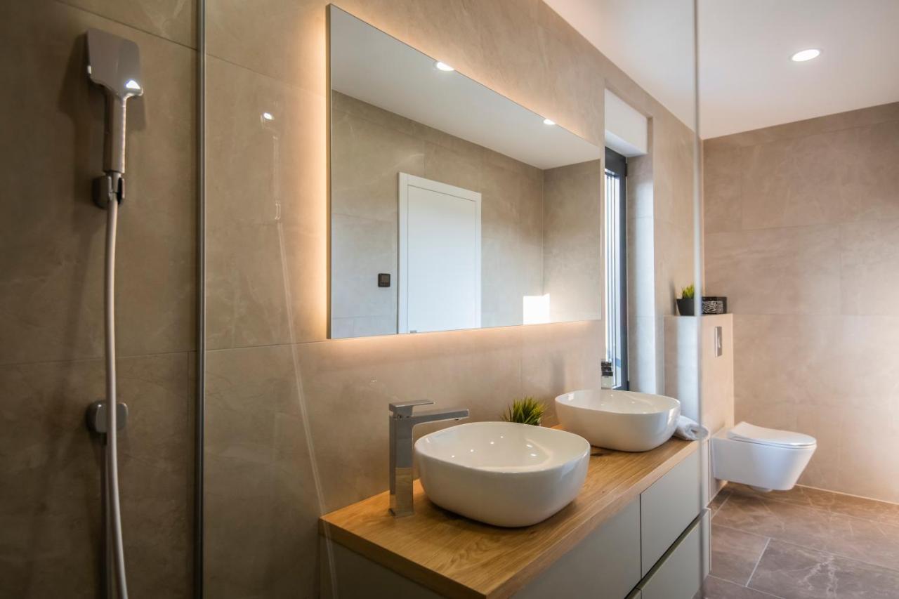 Villa Magna Luxury Apartments Murter Exterior foto