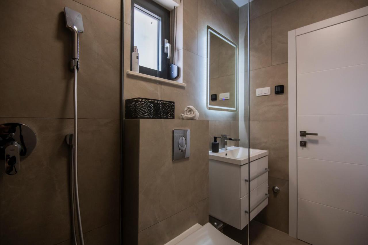 Villa Magna Luxury Apartments Murter Exterior foto